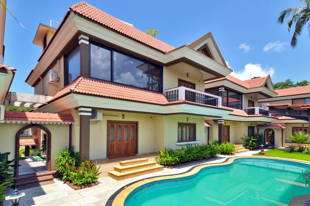 Vill-For-Sale-In-Goa-Beach-Side-Sea-Facing-Heritage-Luxxury-Holiday-Home-01-1024x683